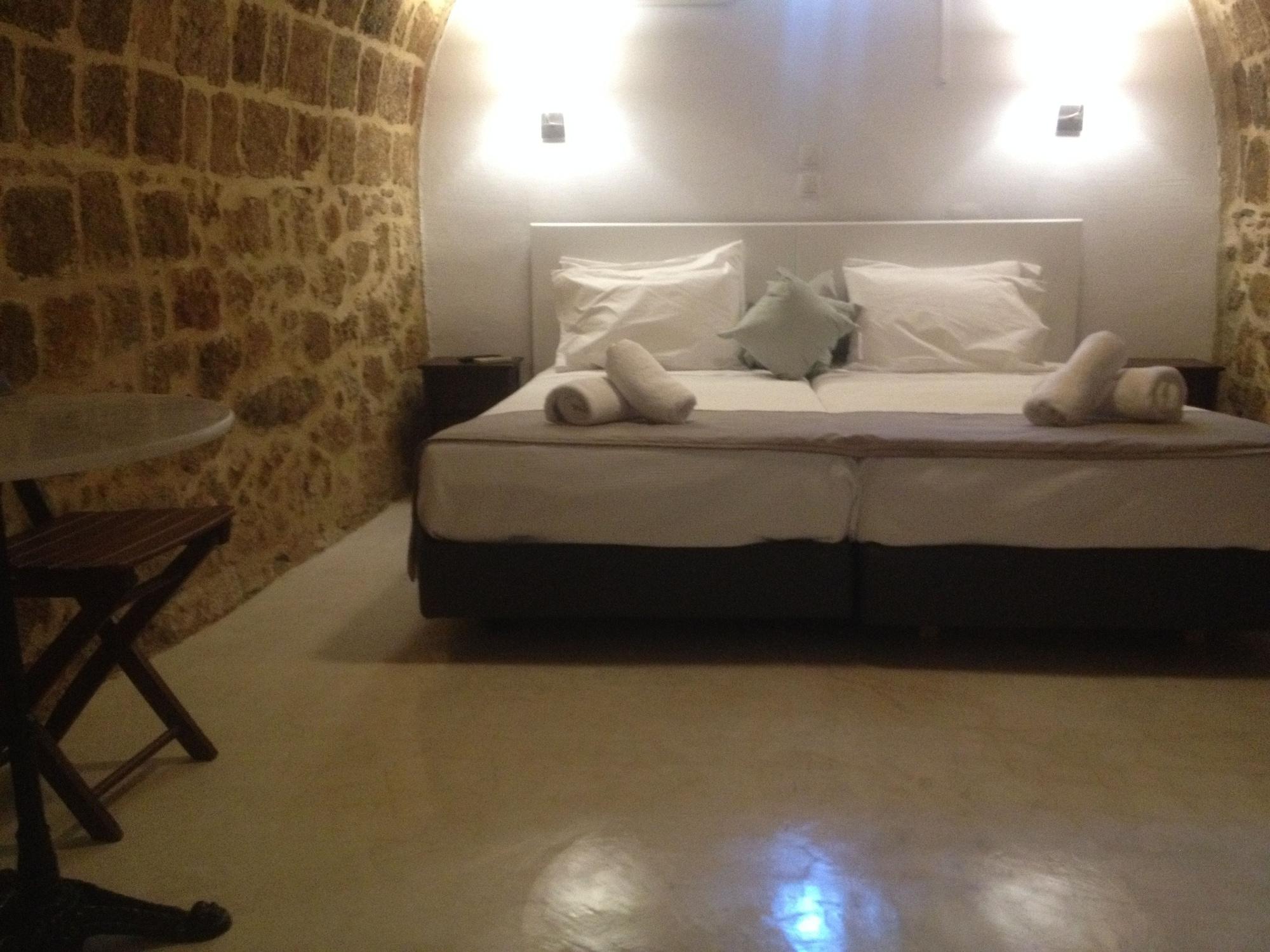 Auberge 32 Old Town Rhodes City Esterno foto